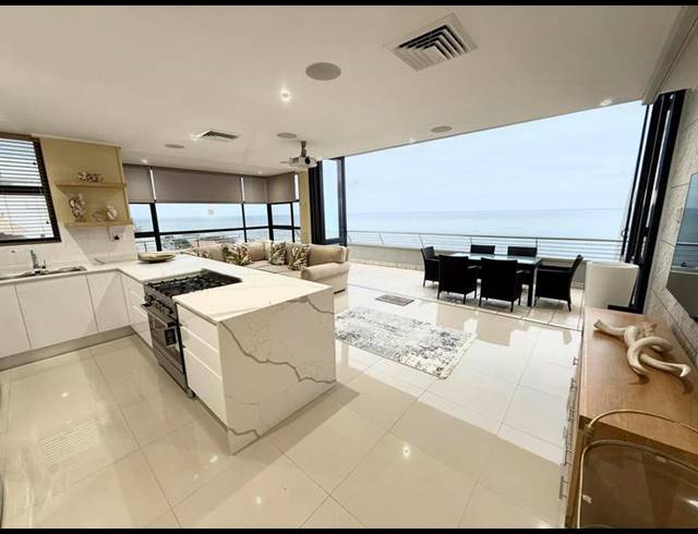 3 BEDROOM APARTMENT FOR SALE IN UMDLOTI BEACH